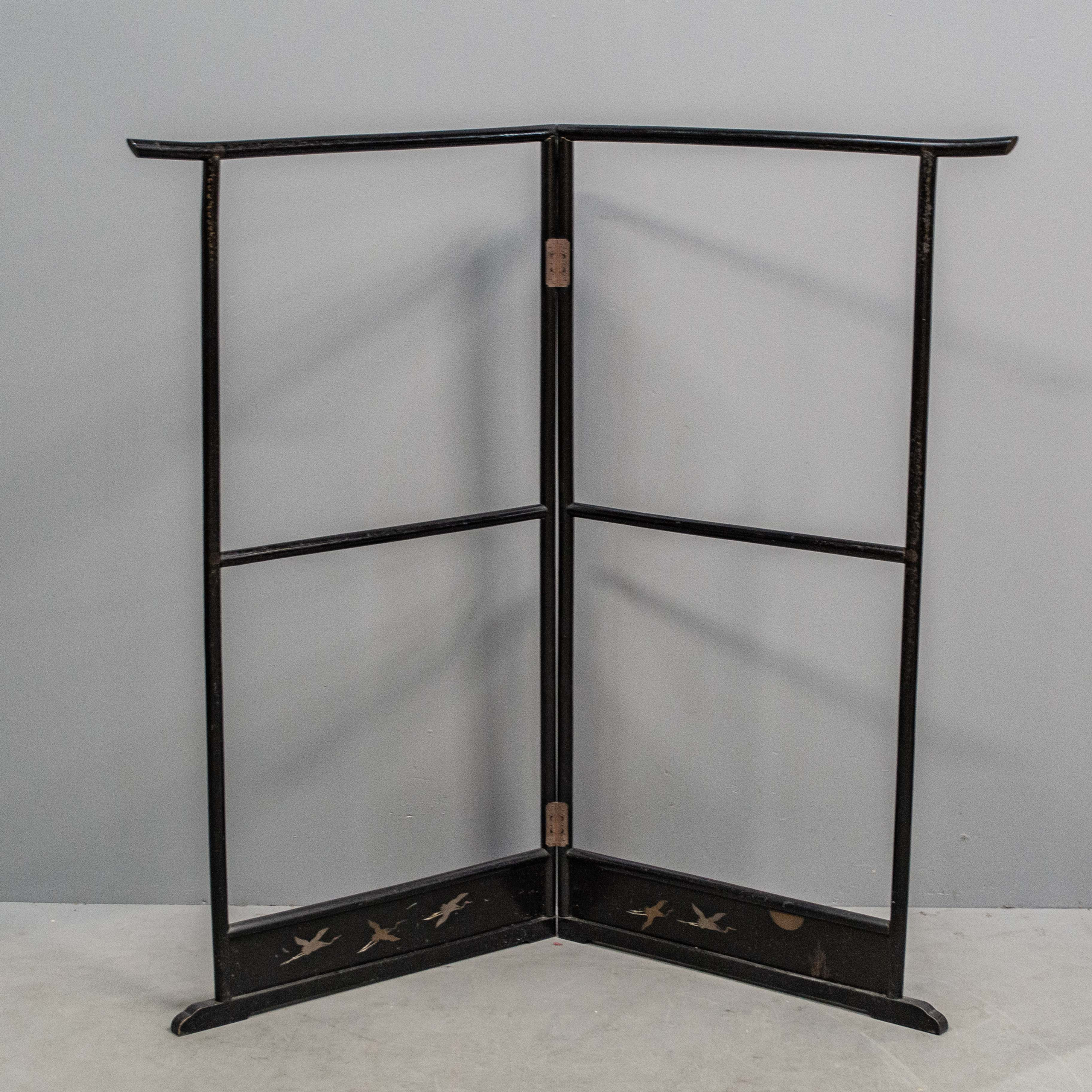 Vintage Japanese Black Lacquered Garmet Folding Rack