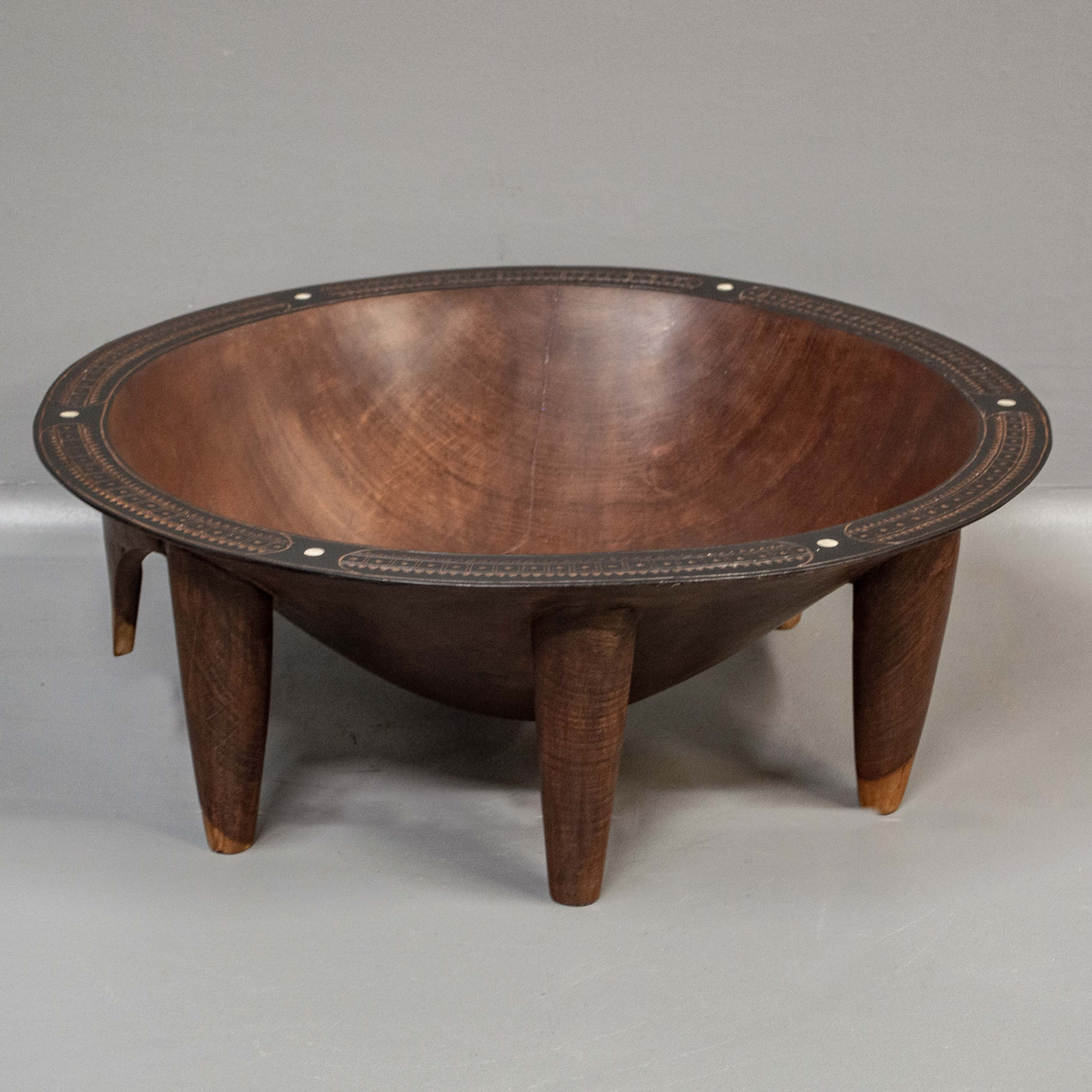 6 Legged Fijian Kava Bowl