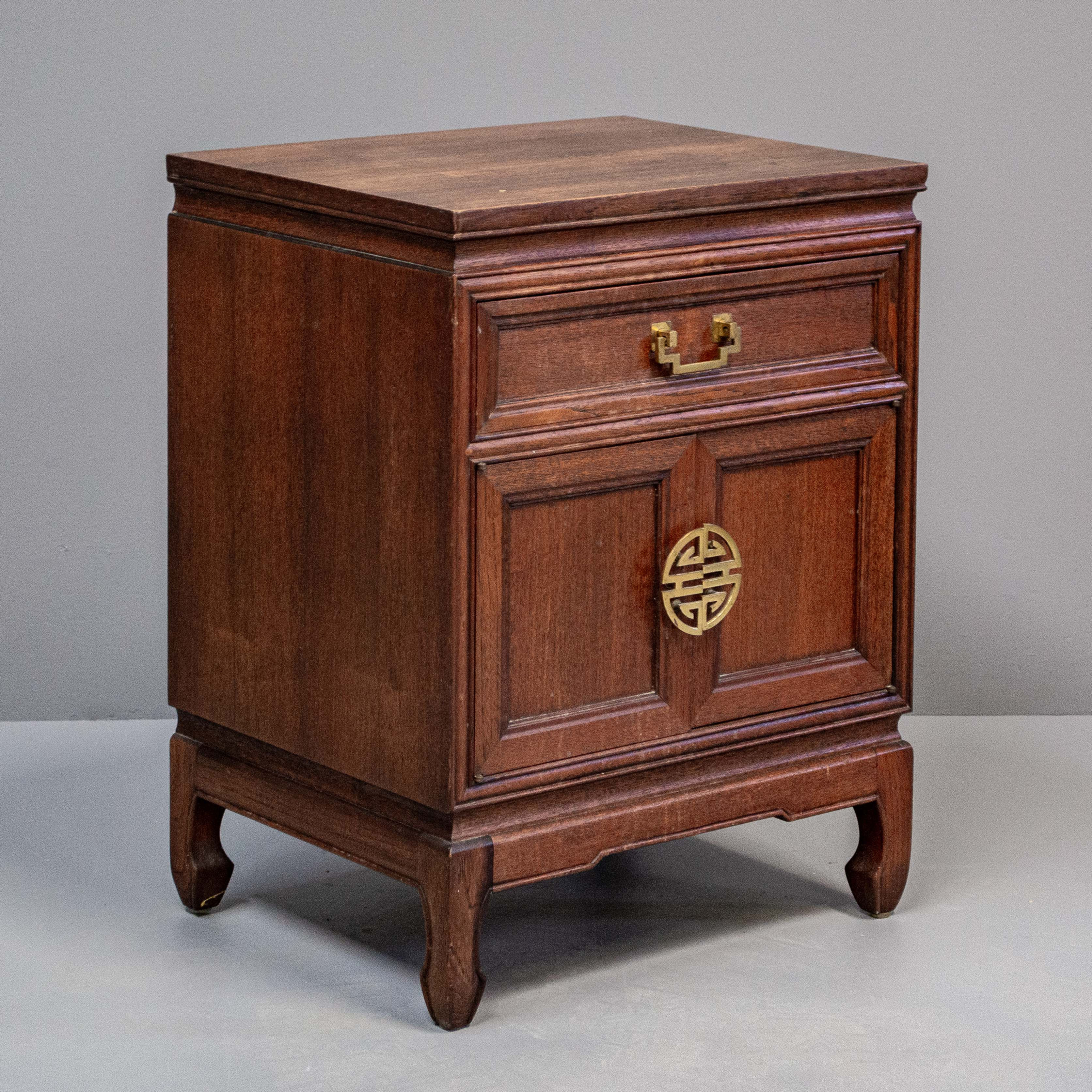 Vintage Ricardo Lynn Chinese Style One-Drawer Cabinet