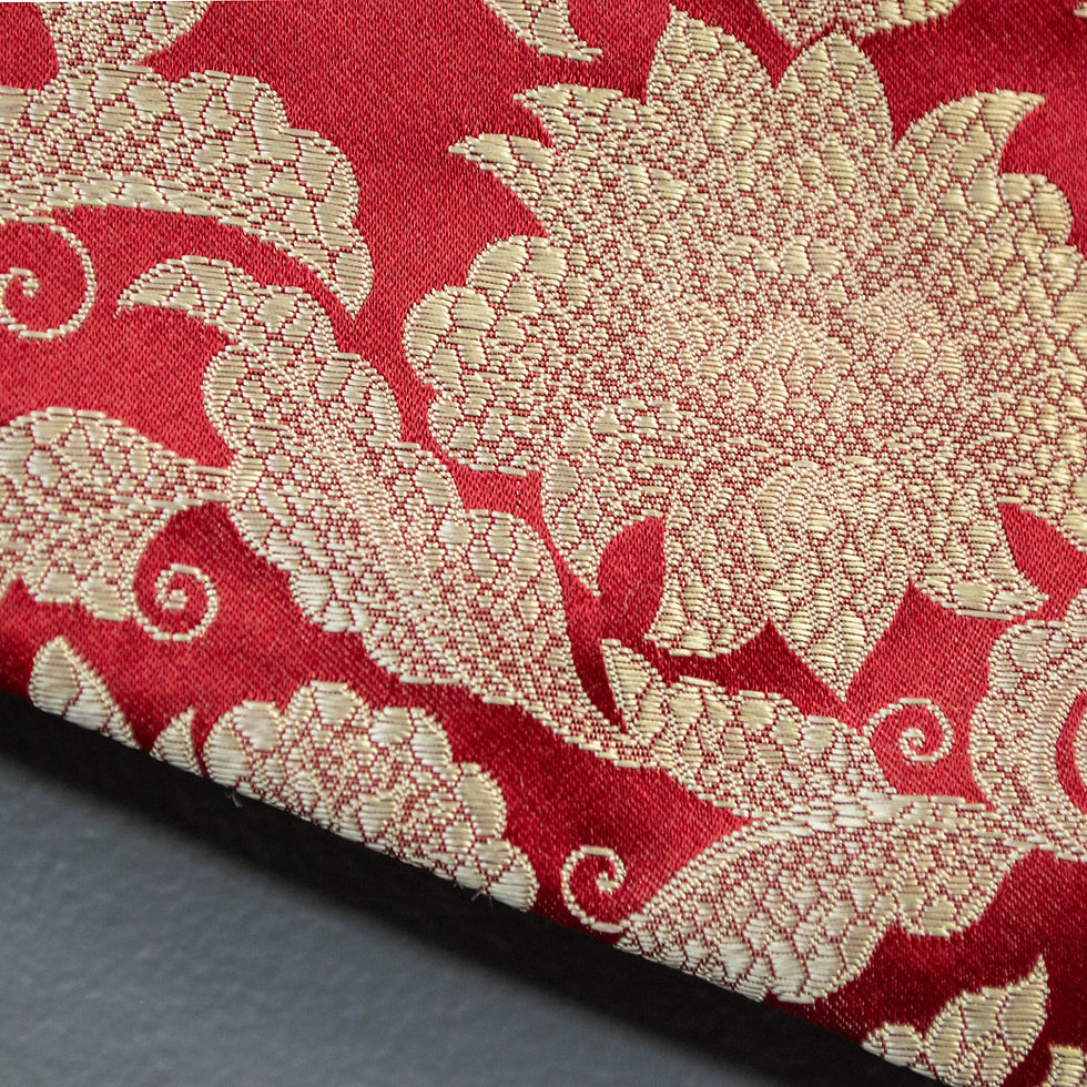 Thumbnail: Vintage Small Pleated Button Down Silk Jacket