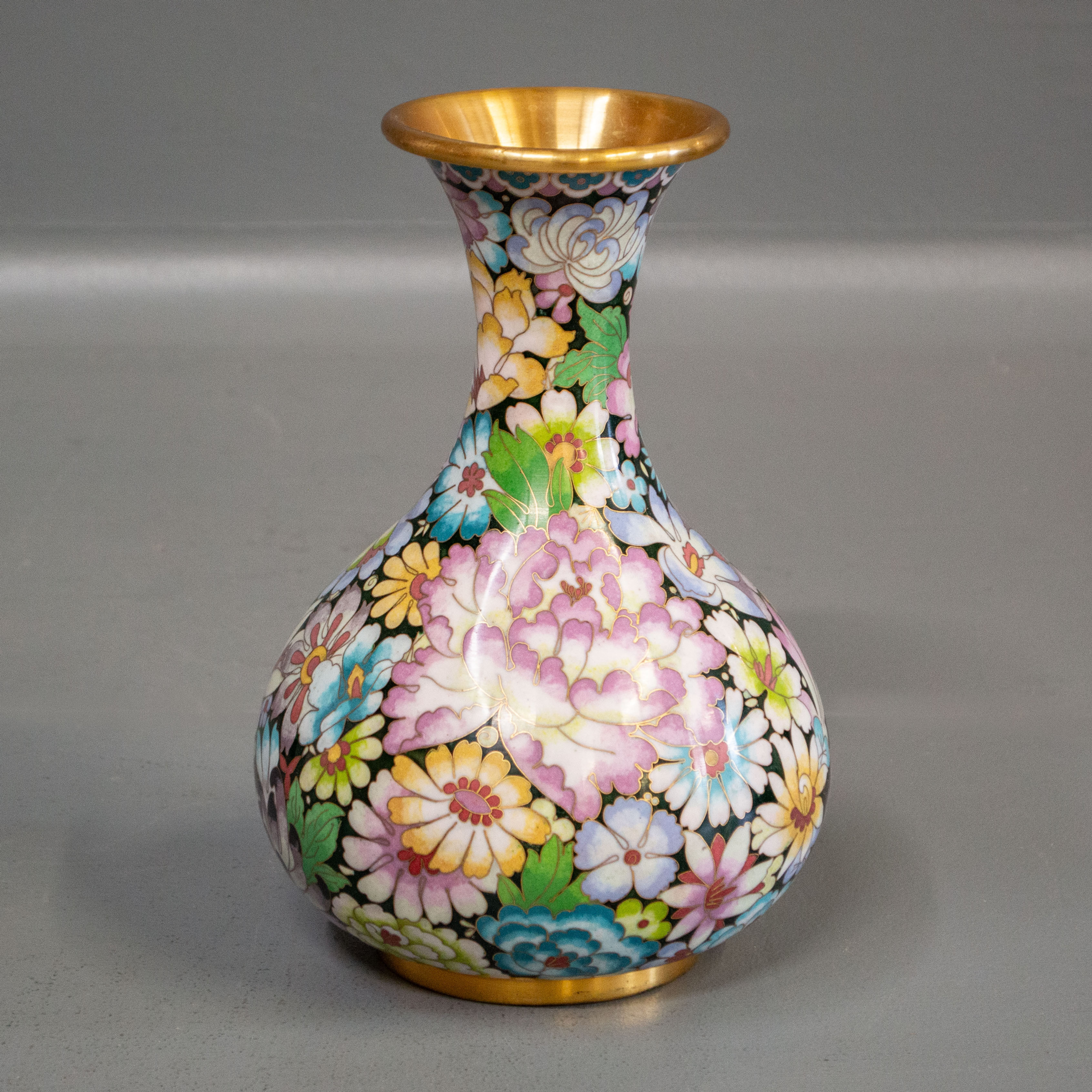 Vintage Floral Motif Cloisonné Vase