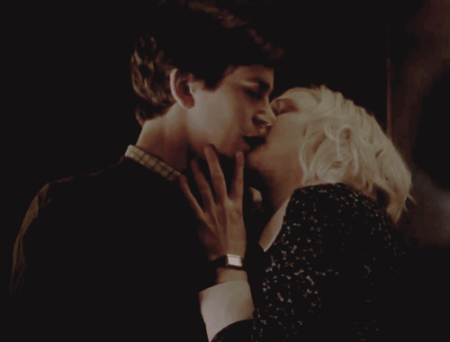 WamO.gif
