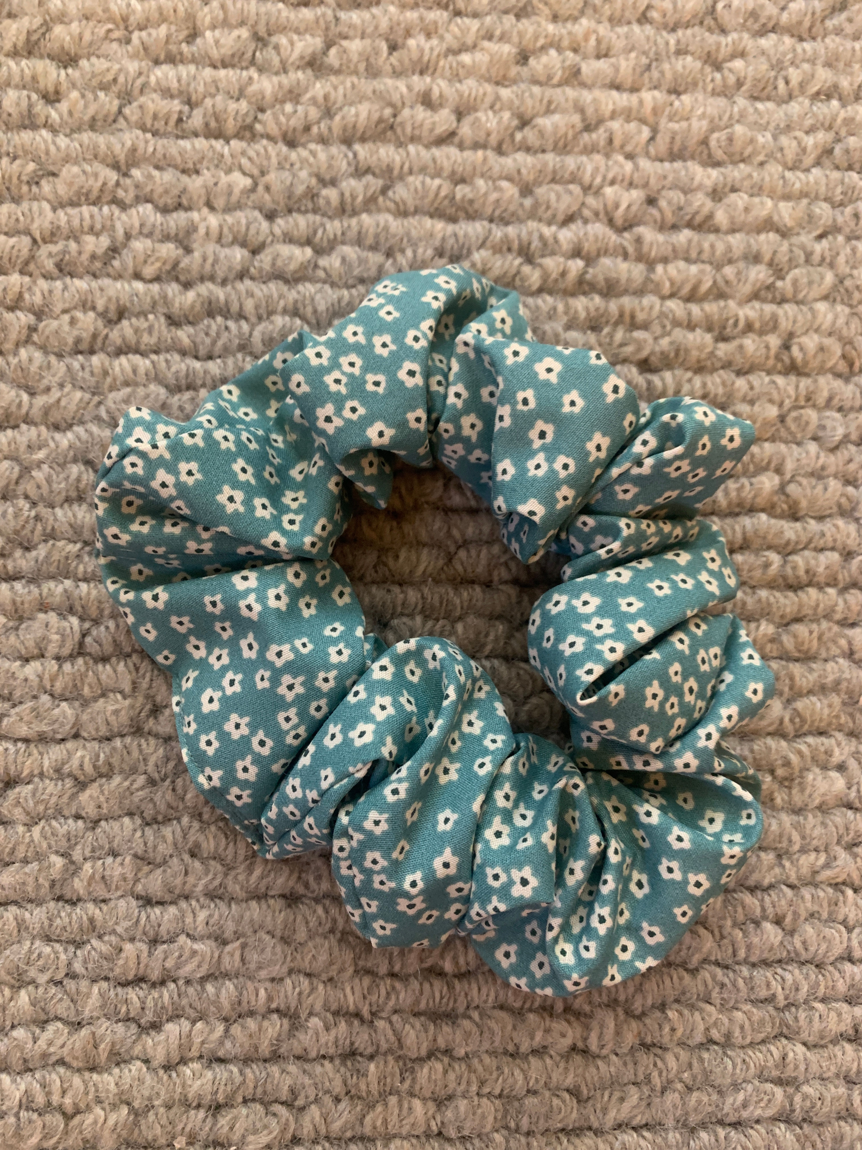 Dark Green Flowers