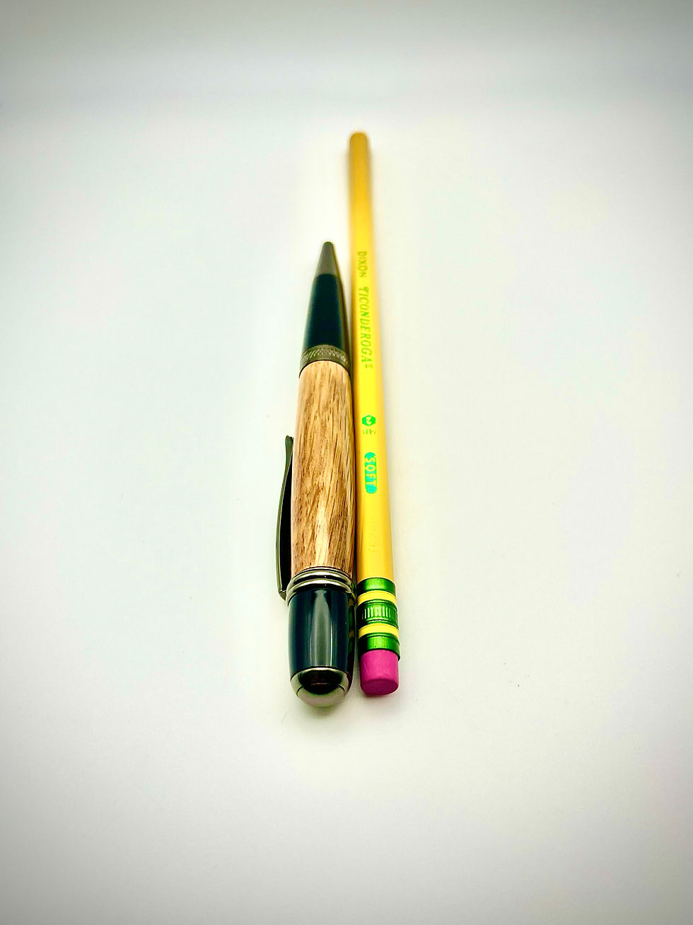 Thumbnail: Handmade Whiskey Barrel Sierra Ballpoint GM