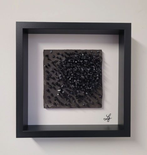 Mosaïque noire encadrée, texture unique