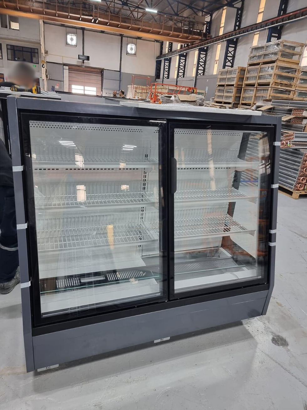 Thumbnail: Palermo Semi-vertical  Freezer with Flat Glass, -14 -24C, External Unit