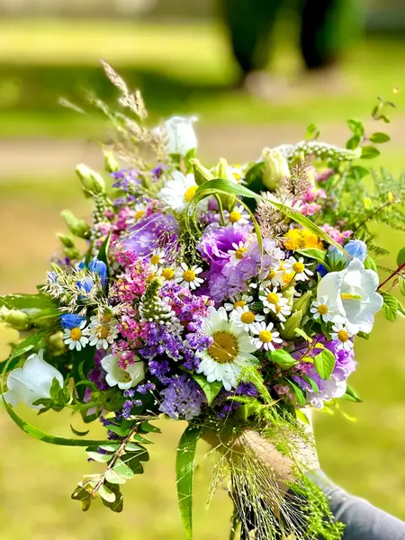 fleuriste mariage Linkebeek, fleurs mariage Linkebeek, bouquet de mariée Linkebeek, décoration florale mariage Linkebeek