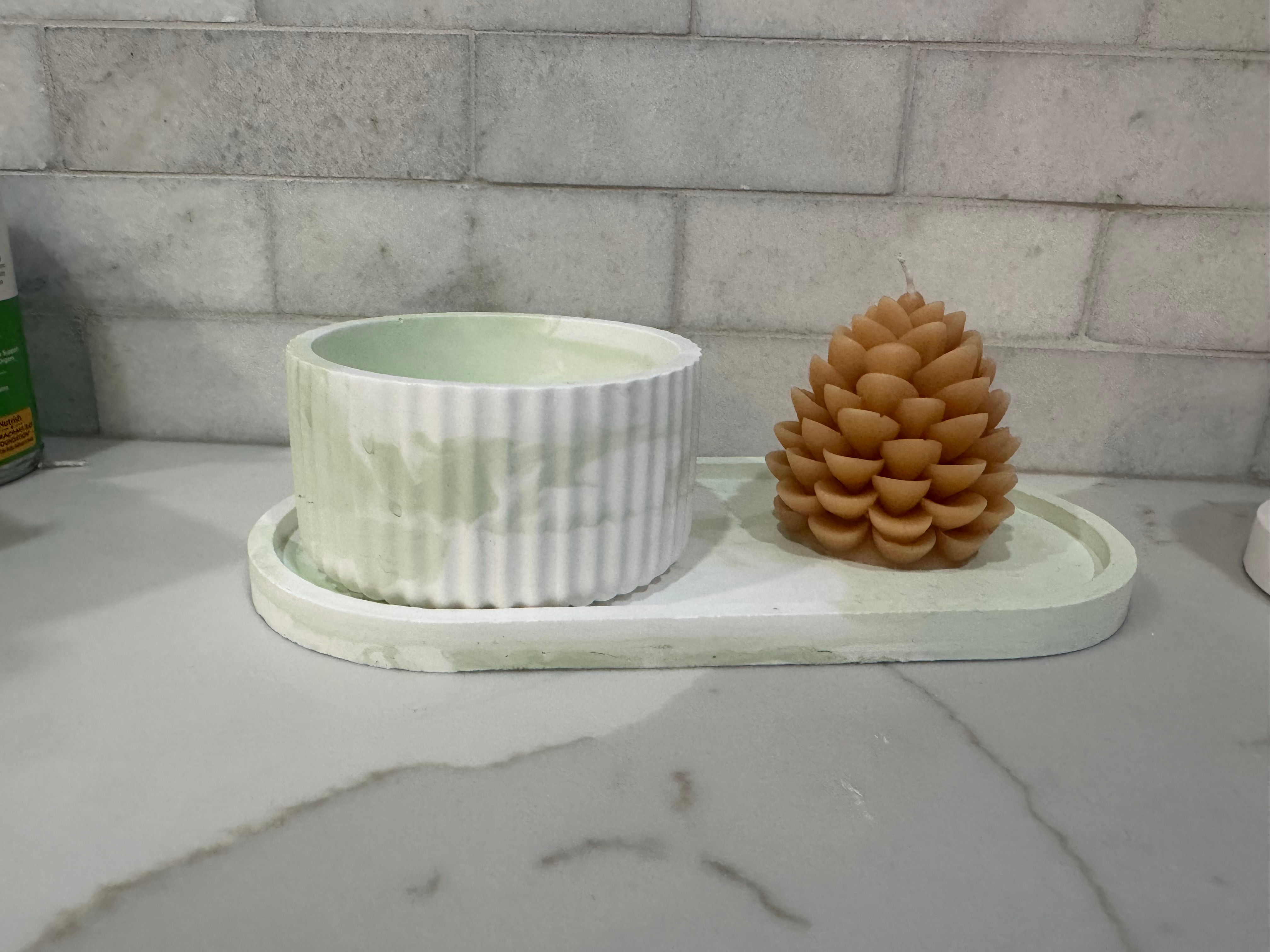 Specialty Eco Crete Candle & plate