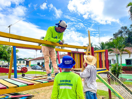 Prefeitura de Brasileia realiza nova estruturação no parquinho da praça Hugo Poli