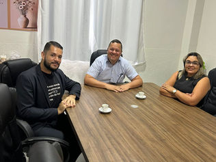 Reunião institucional fortalece diálogo e planejamento na Câmara Municipal