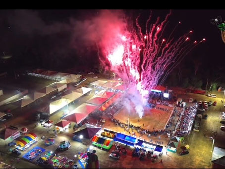 Espetáculo em Plácido de Castro: Segunda Noite da "Quinta-feira do Agronegócio" Lota Arena e Ilumina o Céu