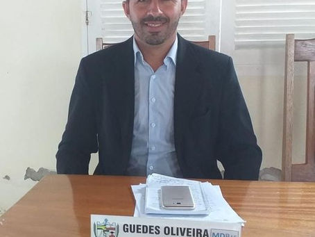 Vereador apresenta PL para aquisição de notebooks e subsídios para internet aos professores