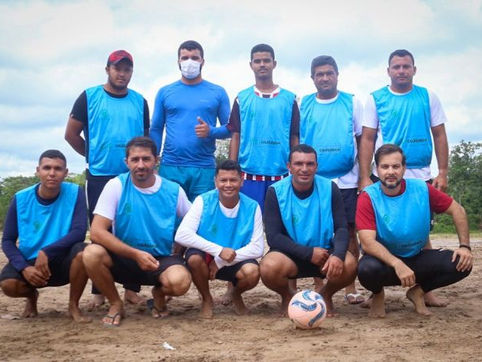 Dia do Servidor Público é comemorado com atividades esportivas, show e brindes pela Prefeitura