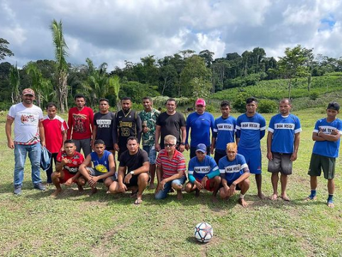 Prefeito leva esporte e lazer a comunidade 'duas nações' com apoio de vereadores