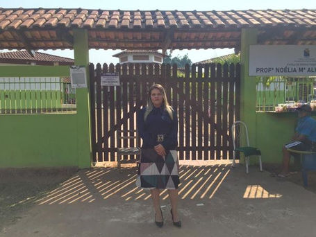 Sara Frank reclama de escolas que estão há quase 1 semana sem energia e sem ar condicionado