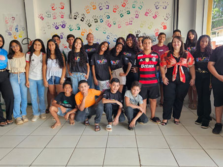 Tarde de integração e dinâmica fortalece vínculos entre adolescentes do NUCA