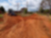 Prefeitura realiza trabalho de raspagem e melhorias nas ruas do bairro Portelinha