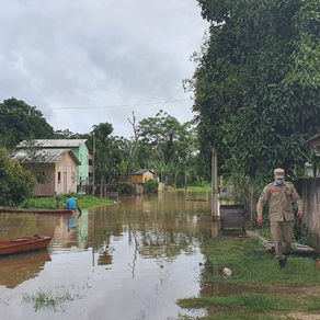Moradores de Santa Rosa do Purus que foram afetados pela alagação poderão sacar FGTS