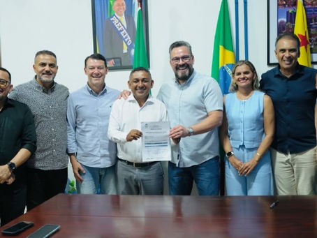 Em comemoração aos 34 anos de Porto Walter, Prefeito César Andrade autoriza R$ 1,7 milhão em investimentos para obras e esporte