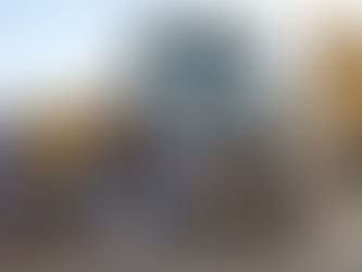 Prefeito e vice prestigiam cerimônia de entrega de uma nova retroescavadeira para o município