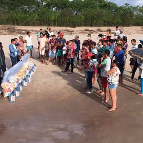 Prefeitura e Defesa Civil entregam donativos e famílias ribeirinhas do Alto Juruá, rios e igarapés