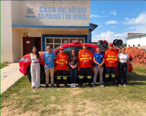 Secretaria de Meio Ambiente recebe nova turma de bombeiros para reforçar o combate às queimadas em Manoel Urbano