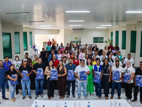 Prefeitura de Brasiléia entrega kits aos ACSs e abre a programação do setembro amarelo em Brasiléia