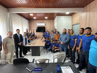 Reunião trata da regularização das concessões de táxi e reforça fiscalização no município de Bujari