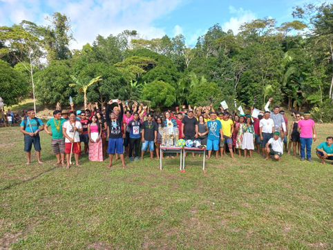 Prefeito reúne comunidade de 10 aldeias e garante melhorias aos moradores