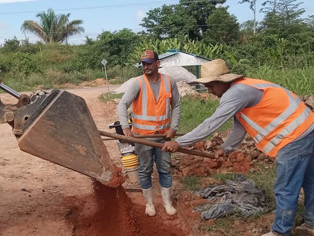 Prefeitura de Manoel Urbano Realiza Operação Tapa-Buraco no Bairro Elshaday
