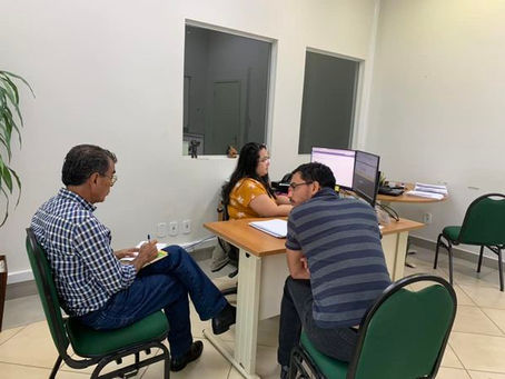 Bené Damasceno checa situação dos projetos de Porto Acre junto a AMAC