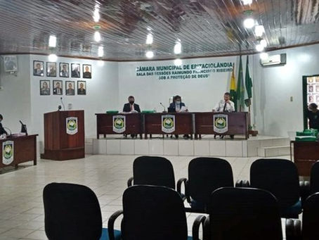 Câmara Municipal de Epitaciolândia realiza 13° Sessão Ordinária