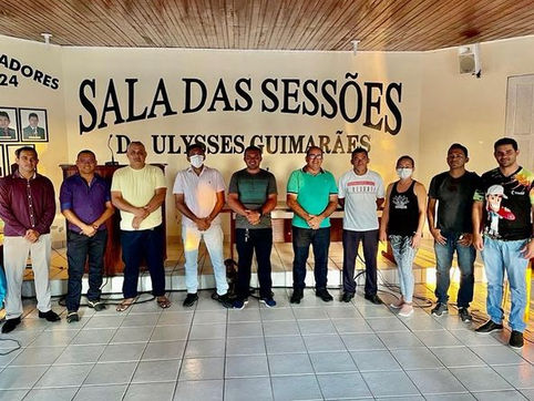 Prefeito reúne líderes religiosos para agradecer trabalhos realizados e firmas novas parcerias