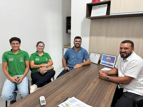 Prefeito Naudo Ribeiro discute implantação da inspeção sanitária em Jordão em parceria com o IDAF/AC e reforça a importância de parcerias estratégicas na cidade