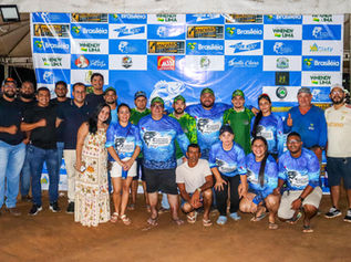 A Prefeitura de Brasiléia entrega premiação para as equipes vencedoras do 2º Campeonato Internacional de Pesca Embarcada