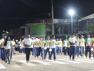 Assis Brasil comemora 50 anos de emancipação política com grande desfile cívico e homenagens
