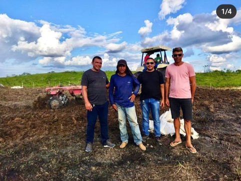 Prefeitura auxilia produtores no cultivo de melância, com assistência e mecanização