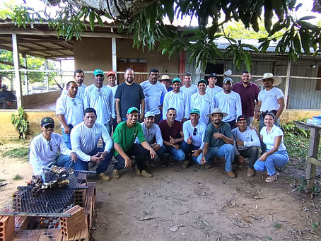 Produtores rurais concluem curso de Mecanização e Manutenção de trator Agrícola em Assis Brasil