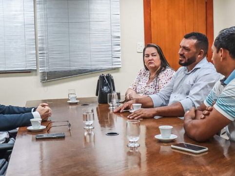 Adailton Cruz anuncia investimentos em saúde e apoio a pacientes do Jordão