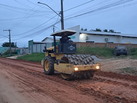 Prefeitura em ação: Em Sena, recuperação da estrada xiburema continua a todo vapor