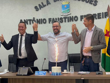 Câmara Municipal de Porto Acre homenageia Senador Allan Rick com Moção de Aplausos