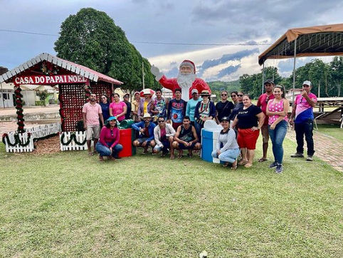 Prefeito comandará o acender da luzes do Natal em Jordão, neste domingo, às 18h. Venha e participe!