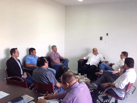 Prefeito solicita apoio ao projeto ZPE