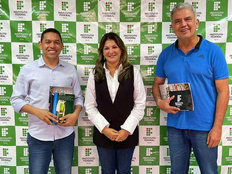 Prefeito busca cursos técnicos e superior no Ifac, com apoio do senador Sérgio Petecão