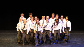 Die Bozo Dance Crew vom Studio Pro Arte reist zum World Dance Contest nach Slowenien
