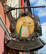 Vilnius - Olde Shoppe sign2.jpg