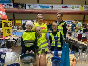 Loppefest i Slagenhallen