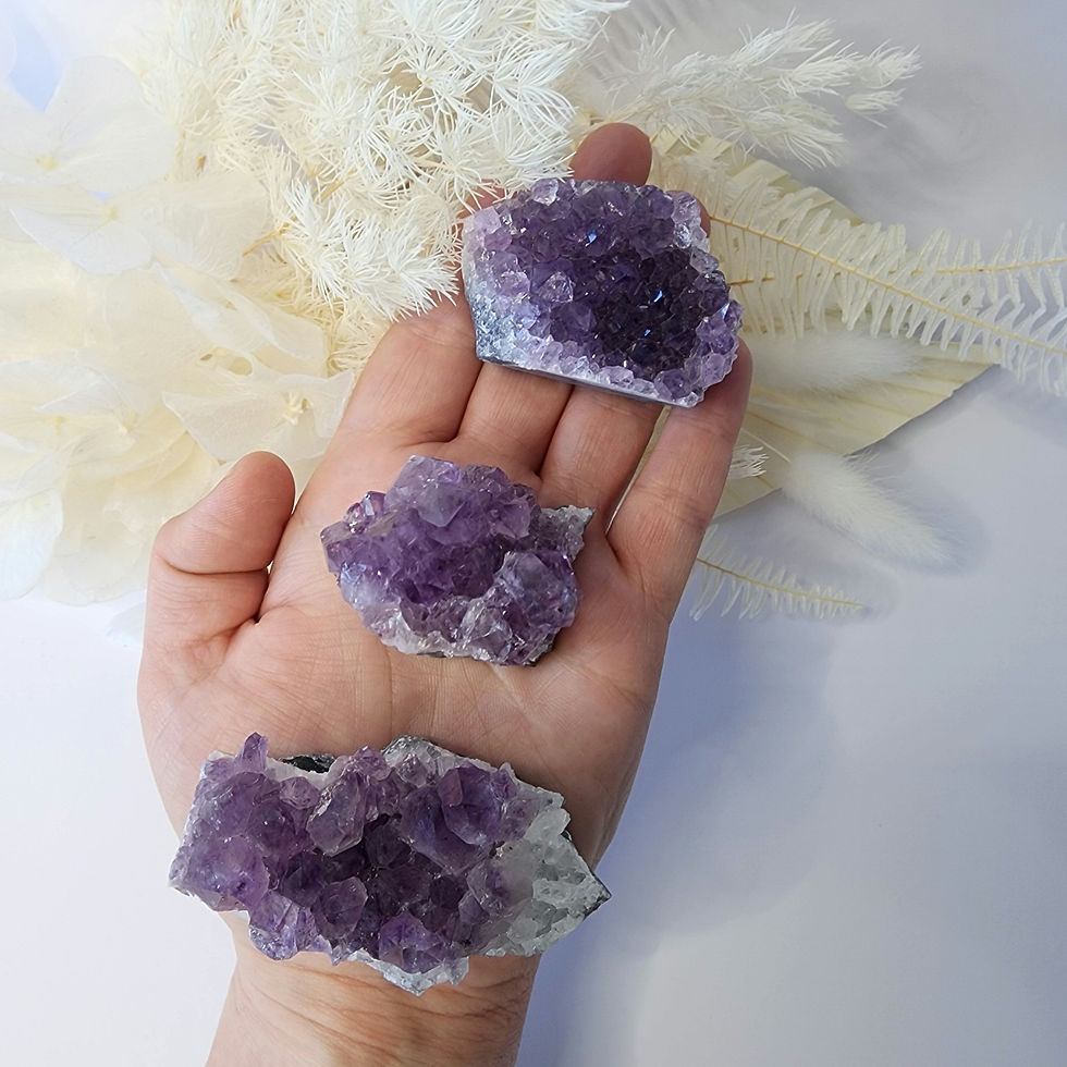 Thumbnail: Amethyst  • Small Cluster