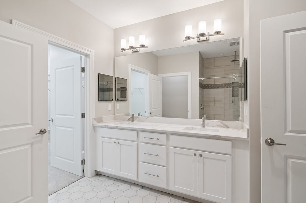 36-1160-Lochaven-Cir-Hillsdale-MI-49242-WindowStill-36.jpg