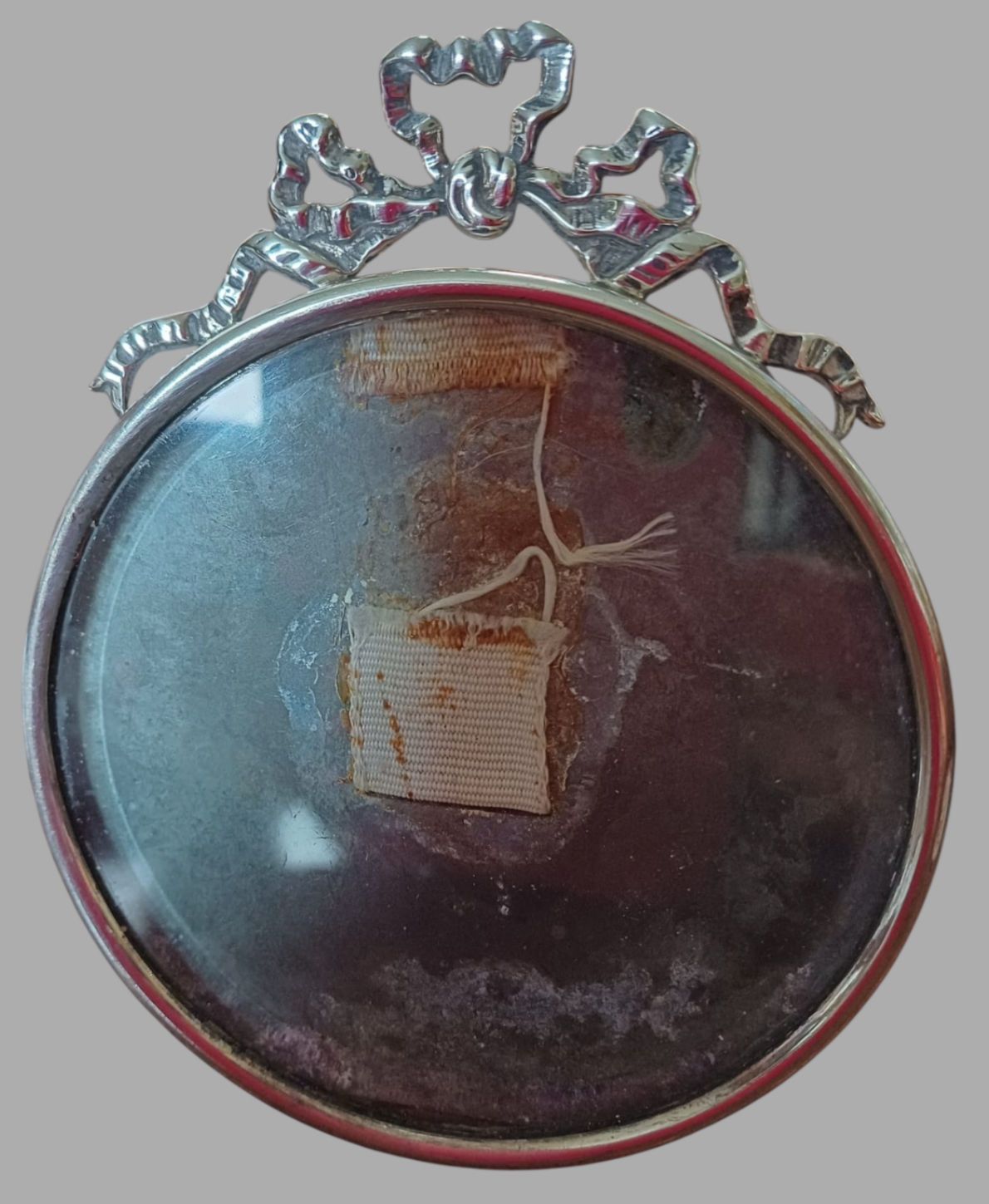 A Rare Sterling Silver Ribbon Portrait Picture Frame